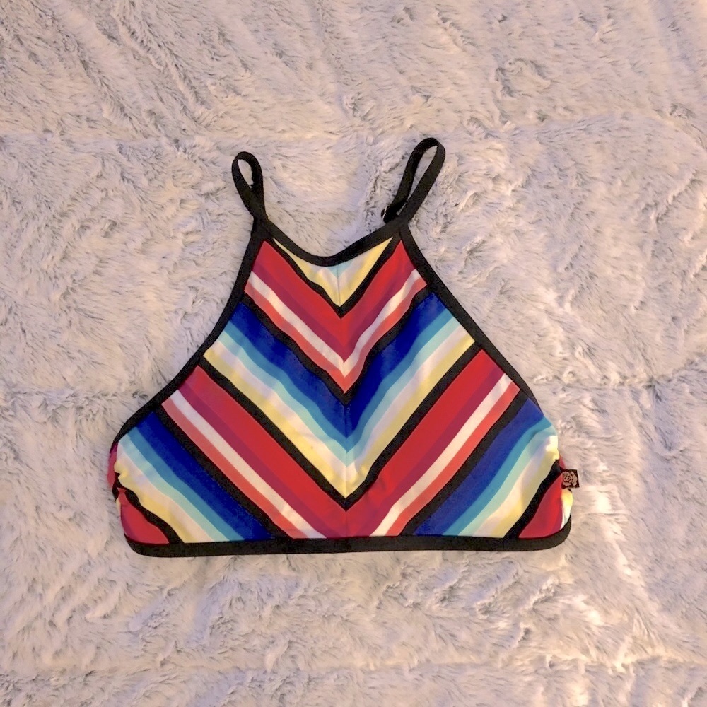 La Vie en Rose bikini top